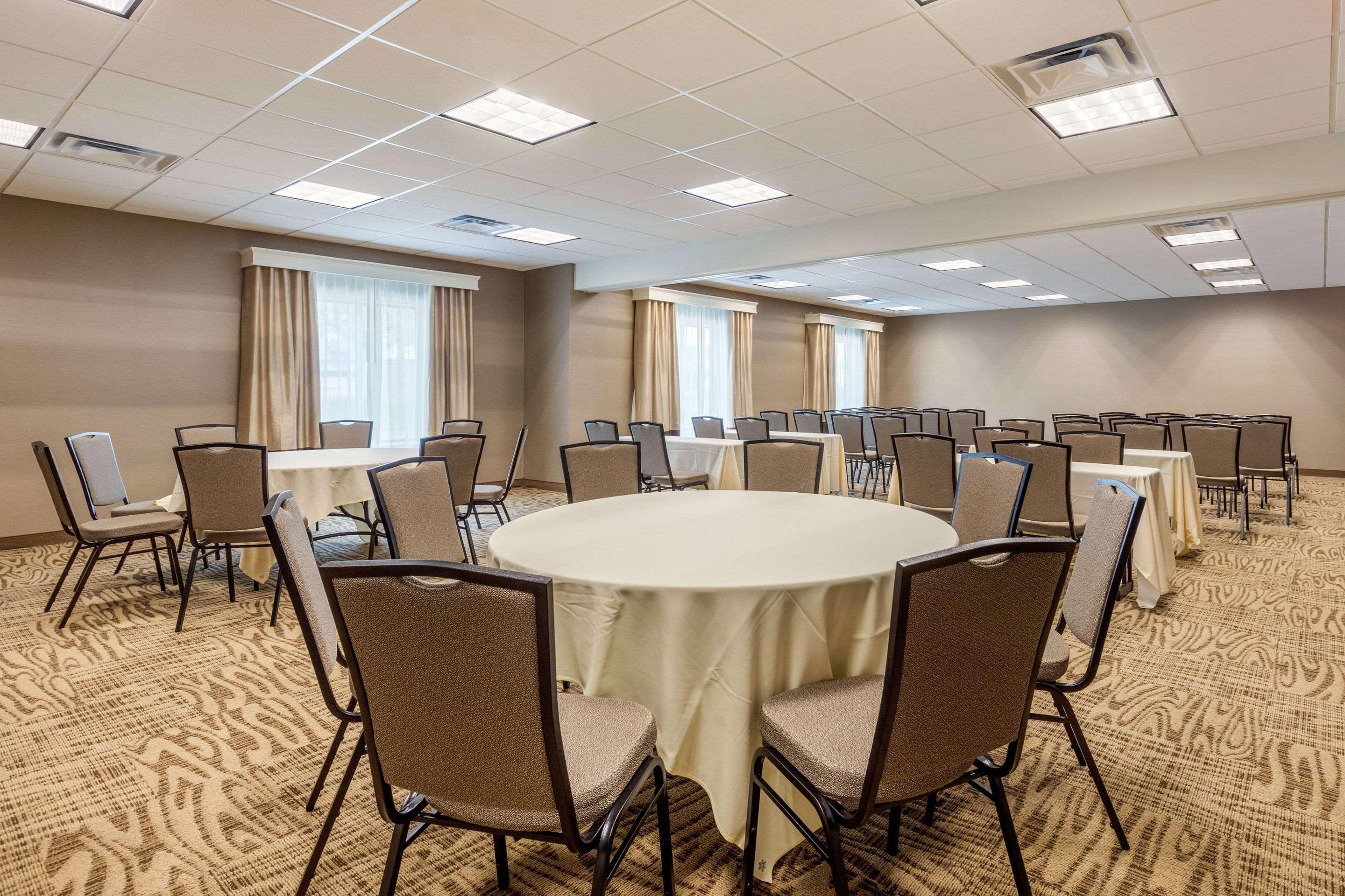 Comfort Inn & Suites Schenectady - Scotia Luaran gambar